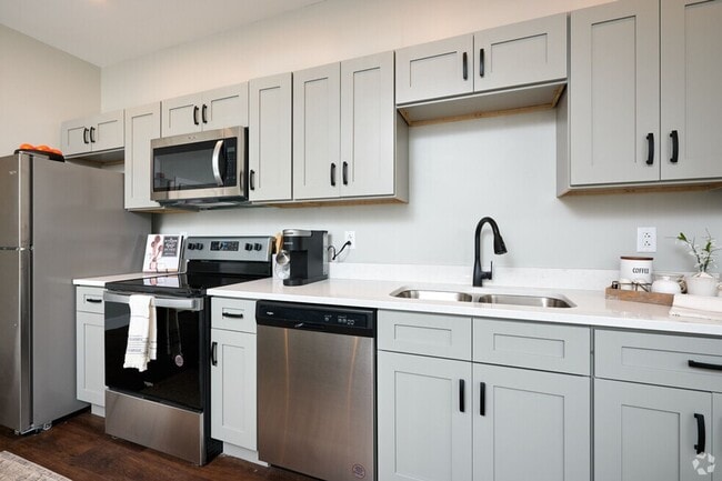 Doud Apartment Homes