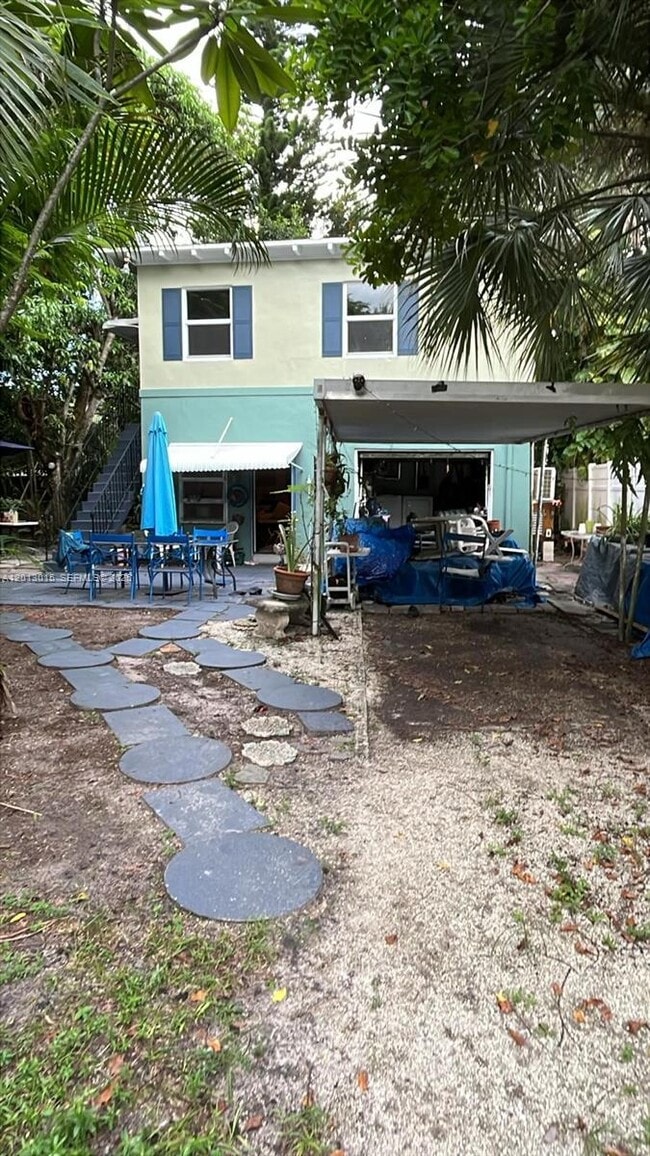 Photo - 834 SW 11th St Unit C