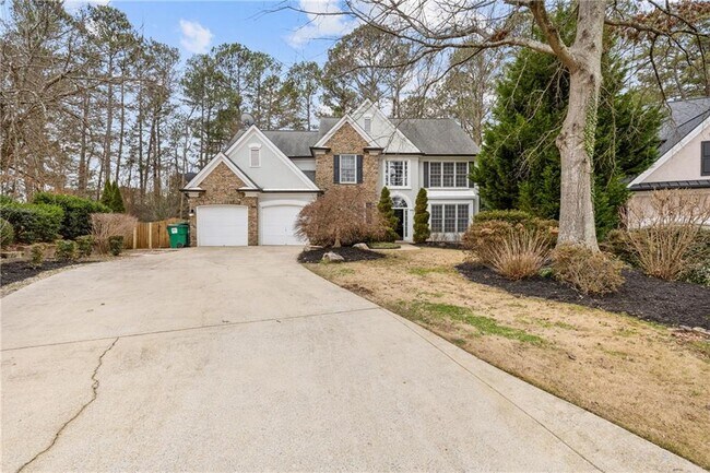 Photo - 400 Eastcote Dr House