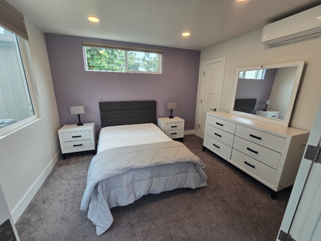 Photo - 212 Michael Ave