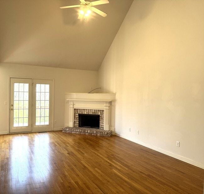 Photo - 1704 Tellico Dr