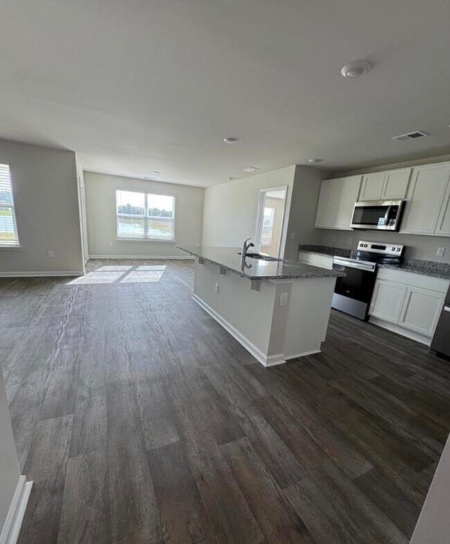 Photo - 403 Acosta Cir