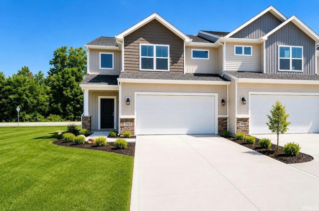 Photo - 3563 Canal Square Dr