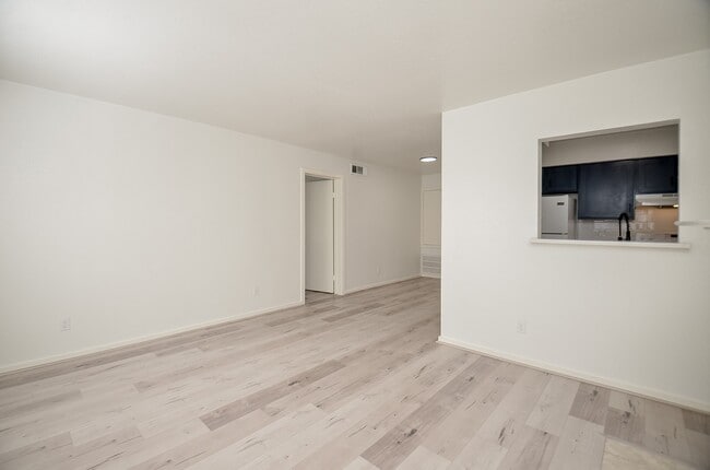 Photo - 2333 Bering Dr Unit 123