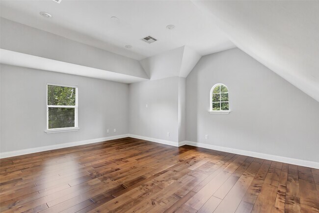 Photo - 14115 Norhill Pointe Dr