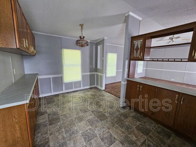 Photo - 120 E Dumplin Valley Rd