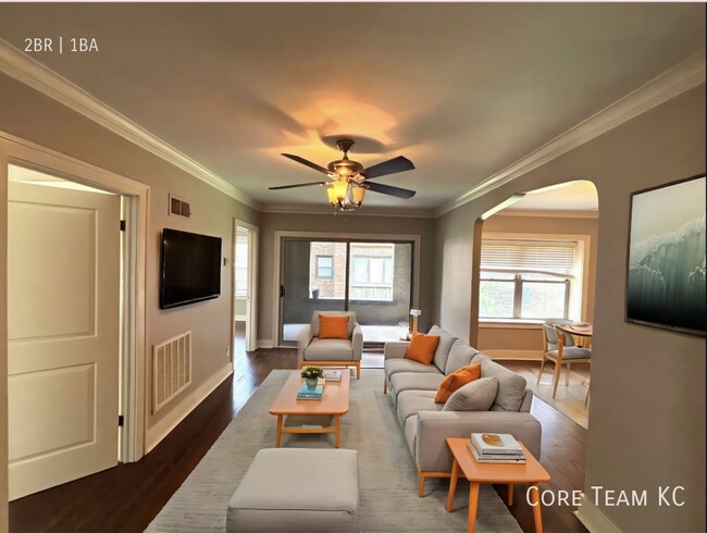 710 W 48th St Unit 105