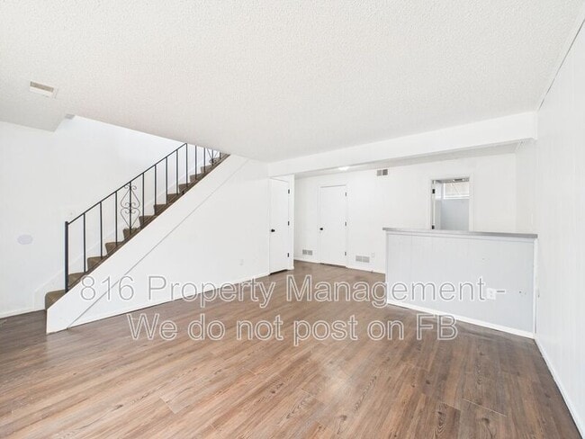 Photo - 10514 E 41st Terrace