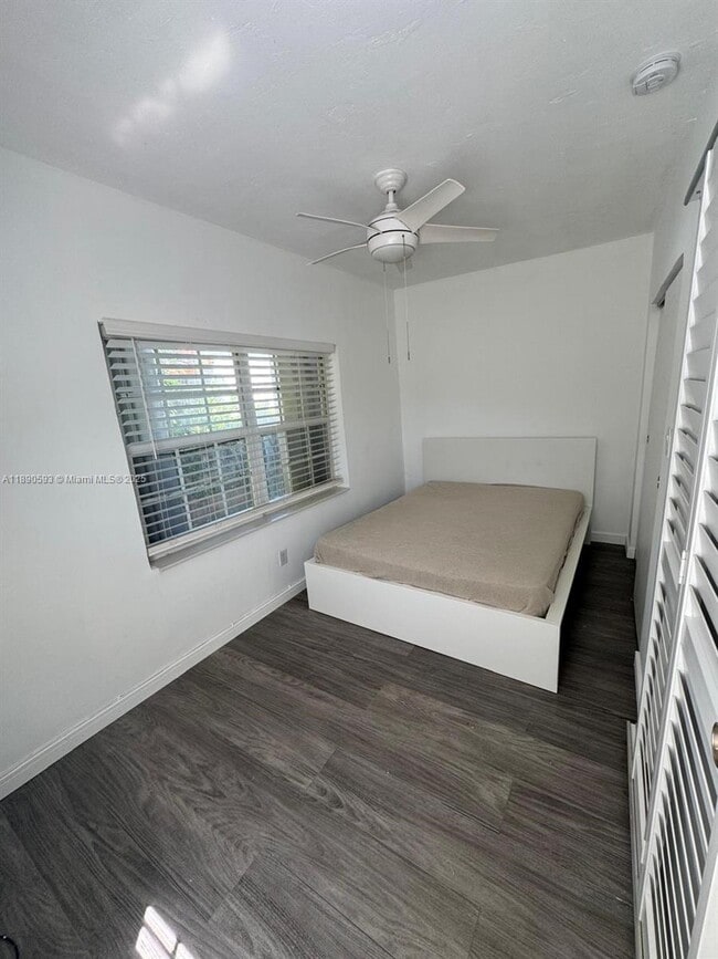 Photo - 1105 NE 119th St Unidad C
