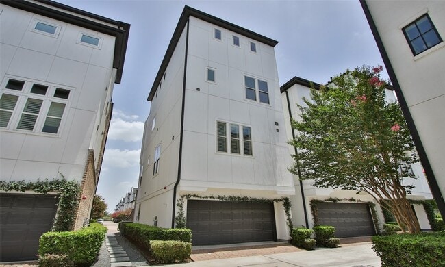 Building Photo - 2707 Cohn Garden Ln Rental