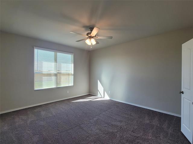 Photo - 933 Ravenwood Ln