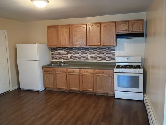 Photo - 278 Sayles St