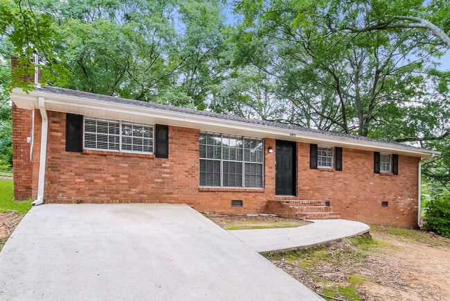 Photo - 1072 Laurel Ln NW