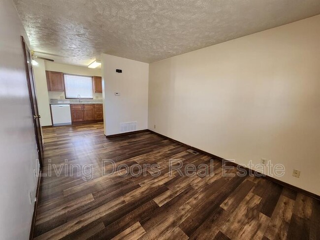 Photo - 1507 David Dr Condo