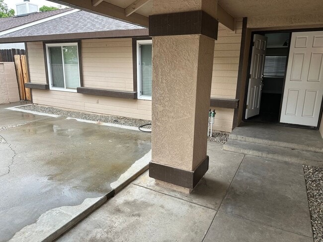 Photo - Remodeled 3 Bedroom!