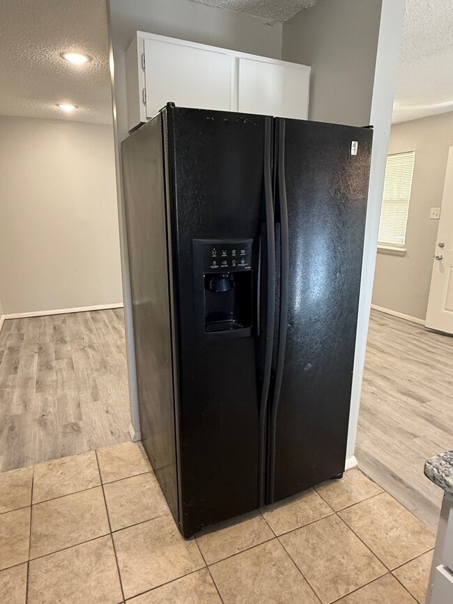 408 W Pointer Trail