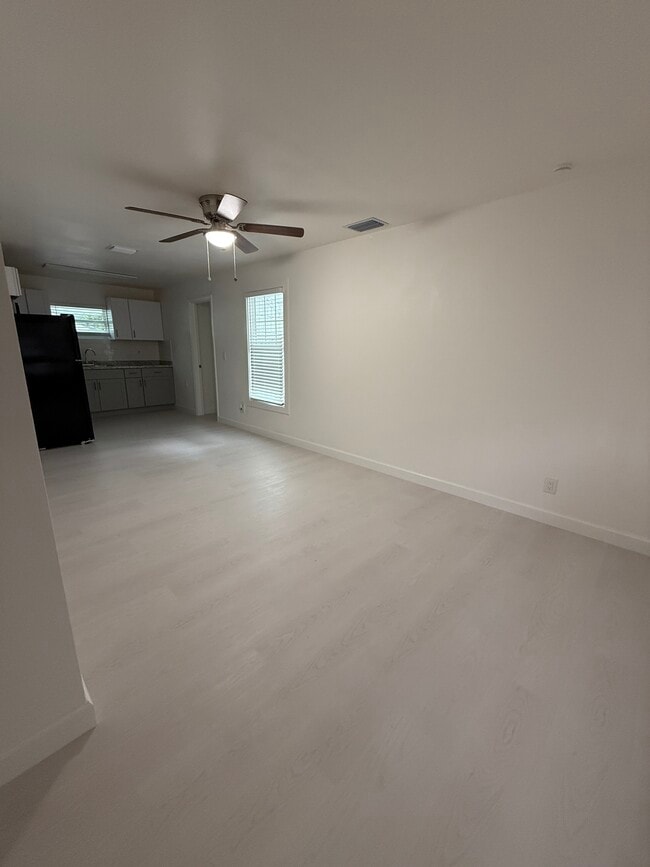 Photo - 626 37th St Unit Main House