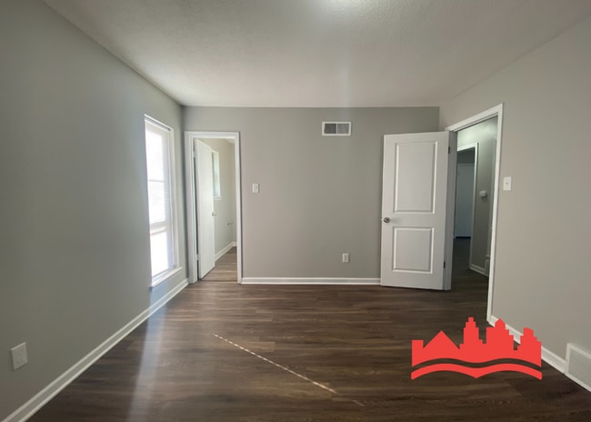 Photo - 5095 Corkwood Dr