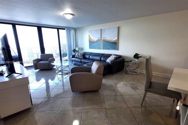 Photo - 2101 S Ocean Dr Unit 606