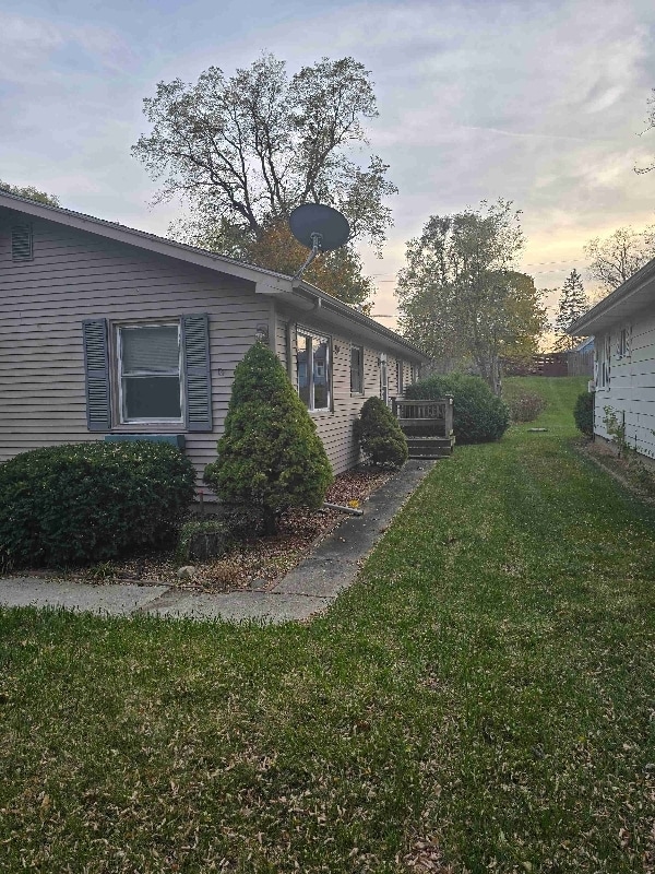 Building Photo - 8570 Country Club Dr Rental