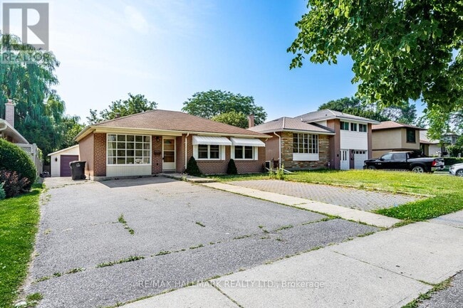 Photo - 2112 Truscott Dr
