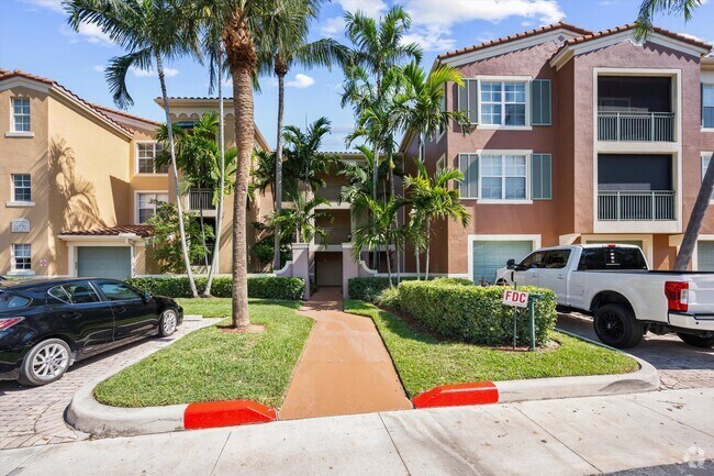 Building Photo - 11770 St Andrews Place Unit 301 Rental