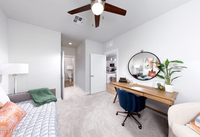 15510 N La Cometa Ave Unit B1