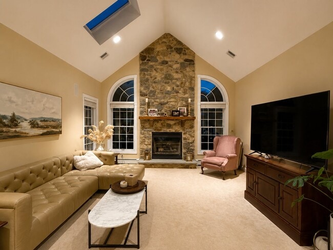 Photo - 6110 Palomino Dr
