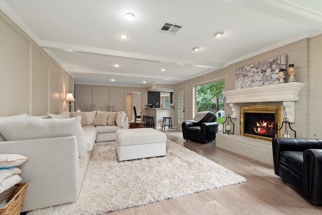 Photo - 16130 Hexham Dr