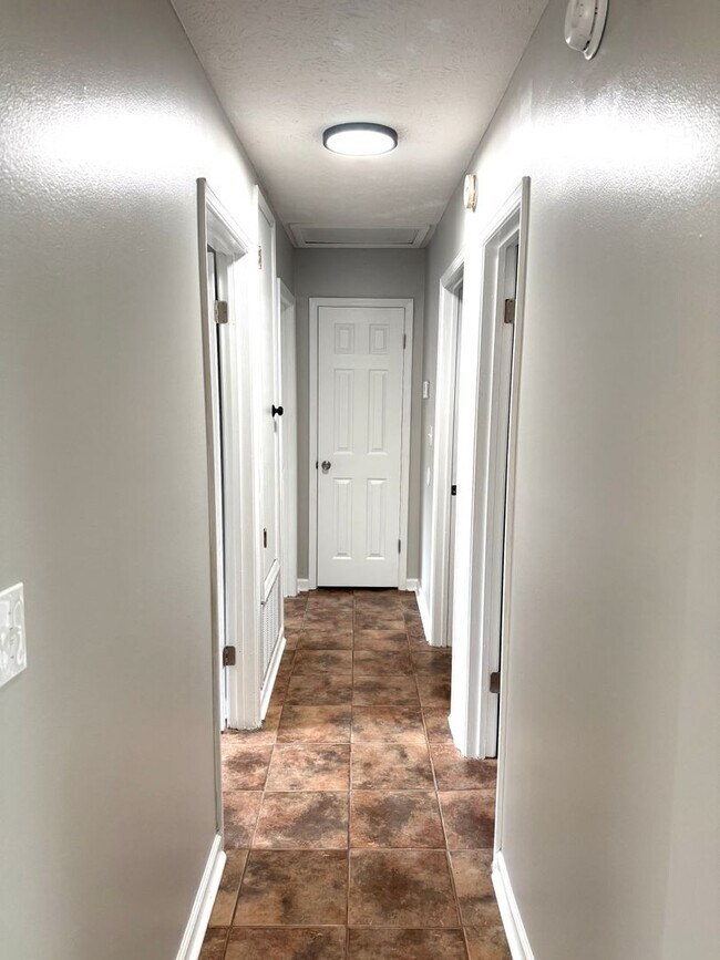 Photo - Beautiful 3/2 In Montgomery East *** Call 334-366-9198 to Schedule a Self Tour!