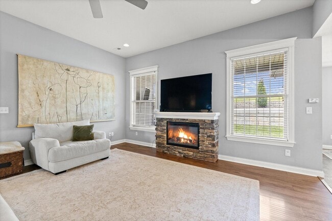 5007 Whitefish Ct