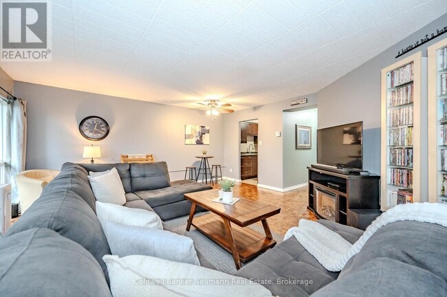 Photo - 105 Conroy Crescent Unit 511