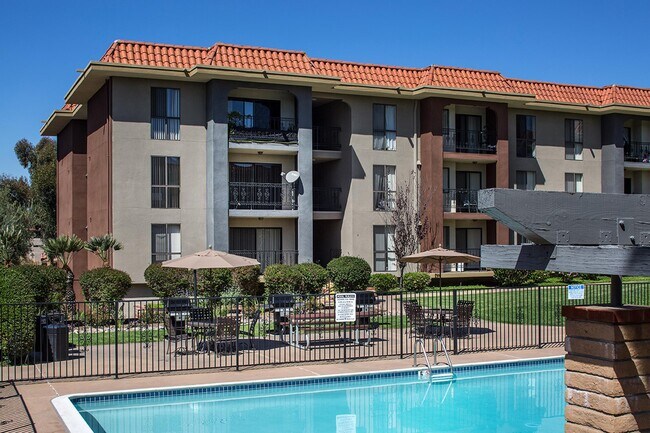 Prado Apartments