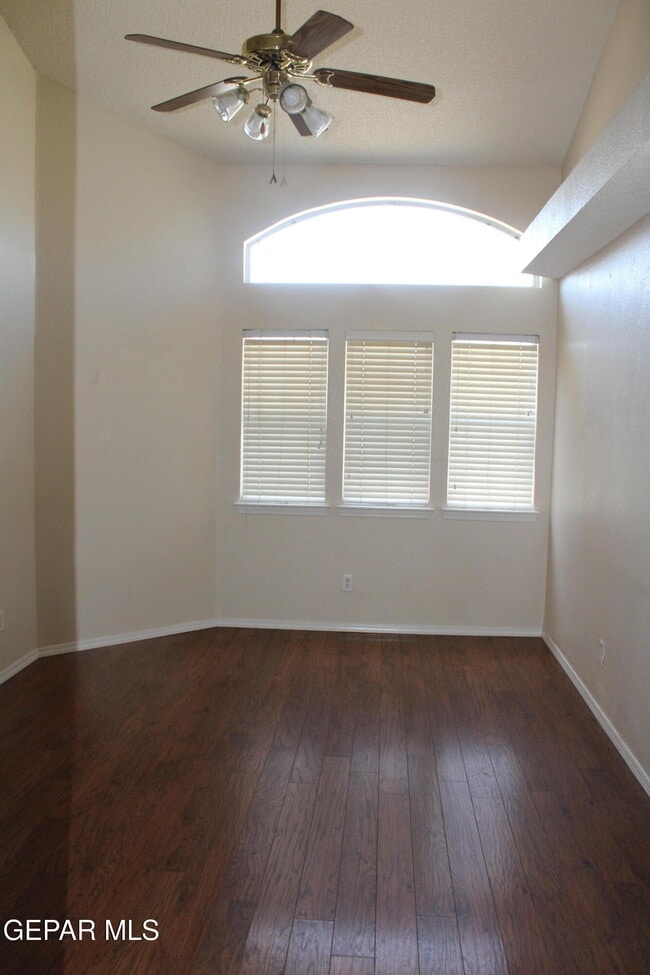 Photo - 12101 Picasso Dr
