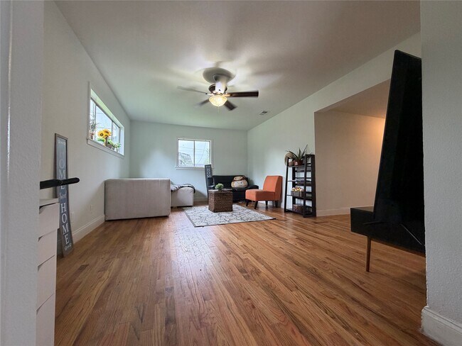 Photo - 9507 Vogue Ln