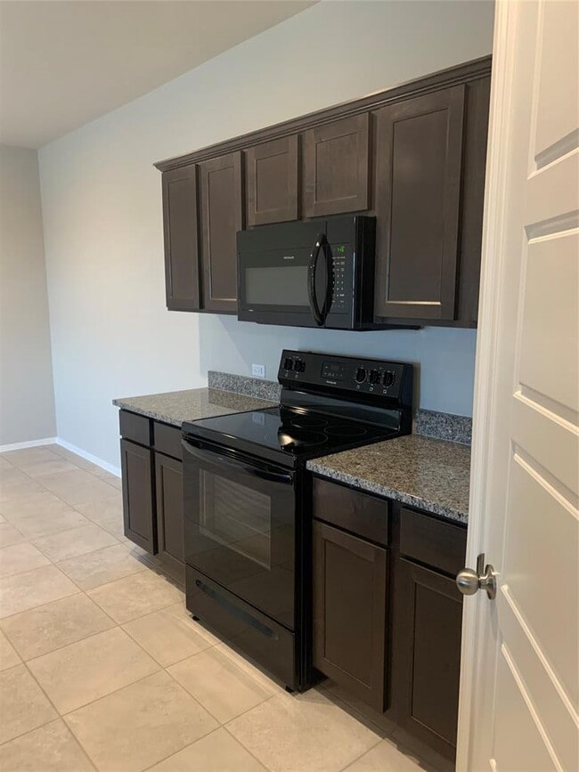 Photo - 202 Dodge Rd