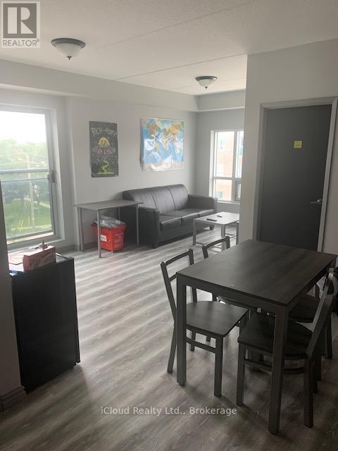 Photo - 275 Larch St Unit 401H