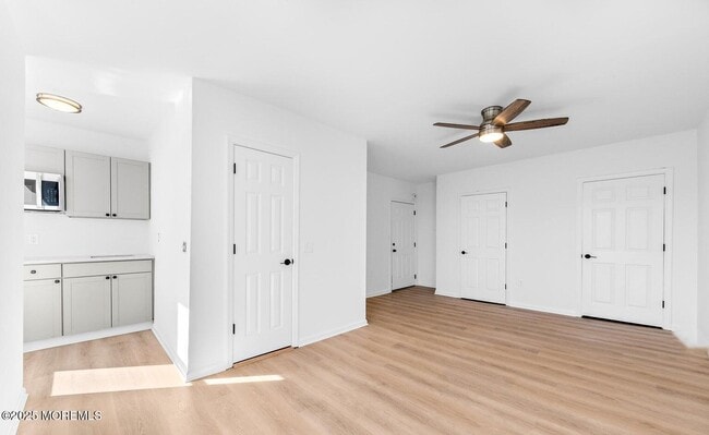 Building Photo - 10 Monmouth St Unit A Rental