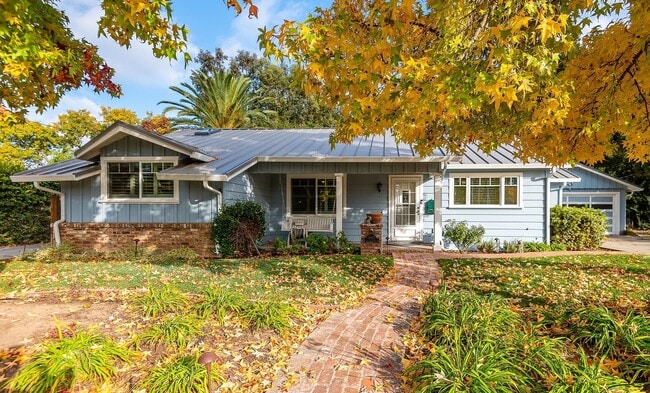 Building Photo - Luxury Single-Story Los Gatos Estate | Remodeled Throughout | Resort-Style Backyard