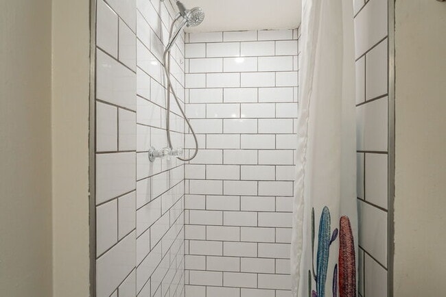 Photo - 1540 W Berridge Ln