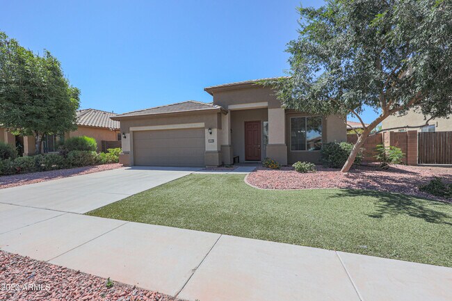 Photo - 11863 W Alvarado Rd