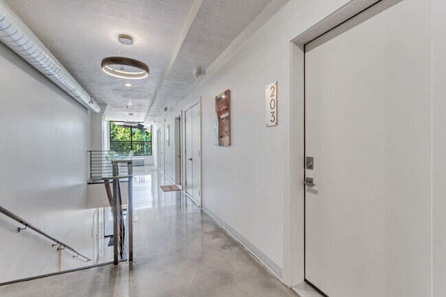 Photo - 606 W North Temple St Unit Apt 203