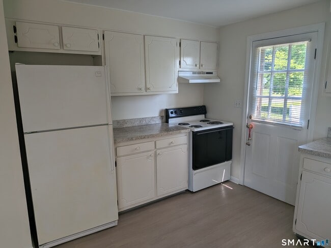 Photo - 124 Spring Lake Rd