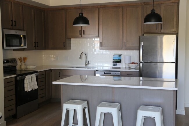 Photo - Boatworks Flats