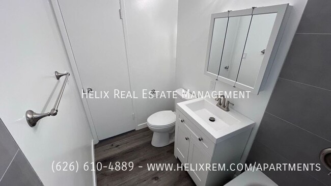 Photo - 1138 E Elk Ave Unidad 3