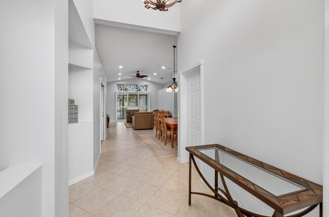 Photo - 9895 Tallyrand Dr