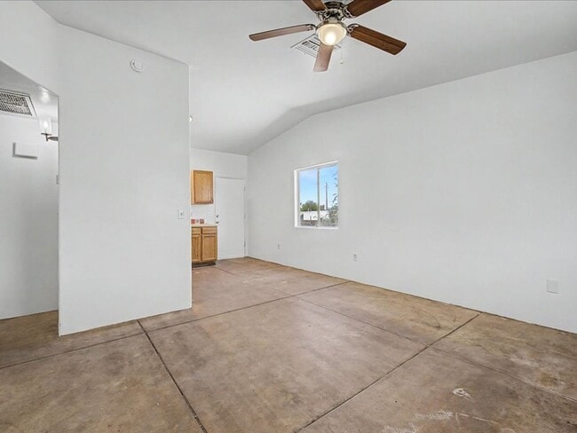 Building Photo - 81 E Laguna St Unit 2