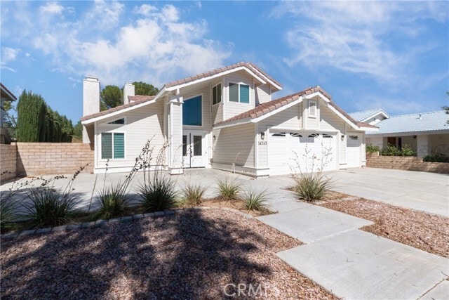 14743 Blue Grass Dr