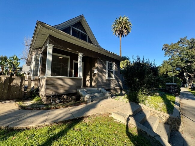 Building Photo - OAKVILLA Unit 533