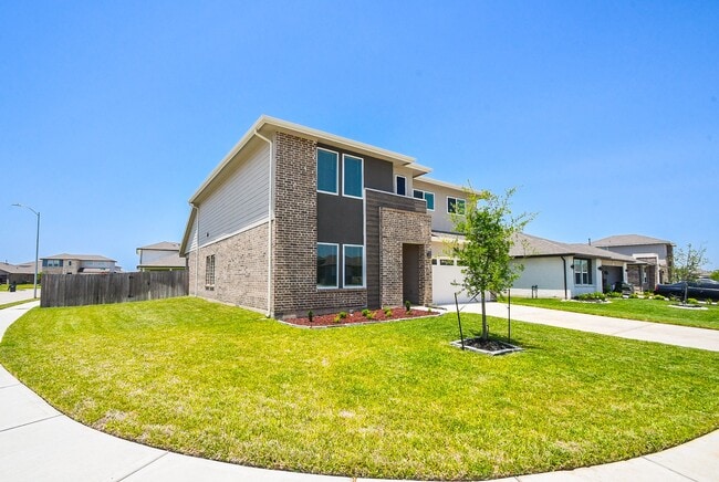 Photo - 8034 House bank Ln